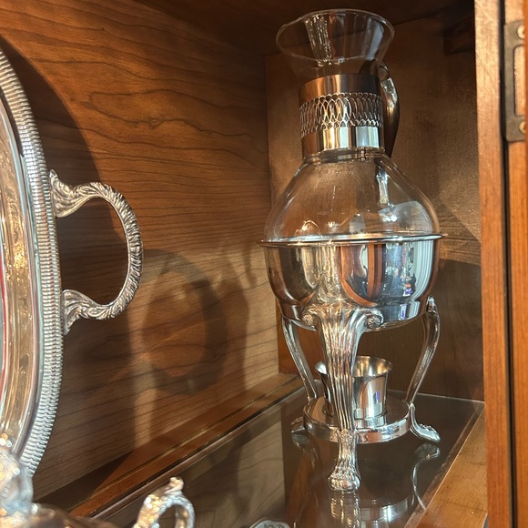 Elegant 15 piece Silver Tea Set with Intricate Tray - Picture 10 of 10